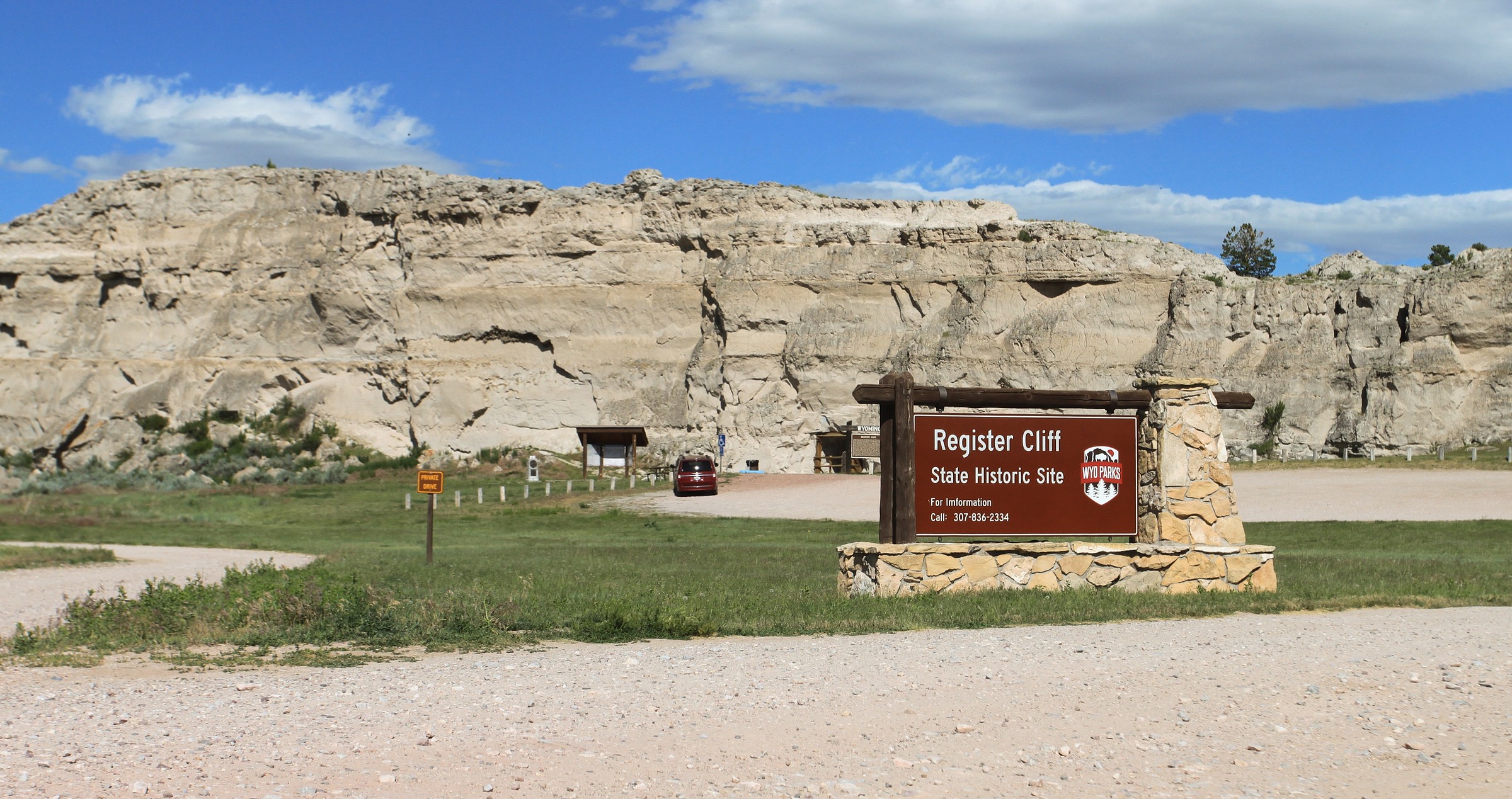 Register Cliff Natural Atlas