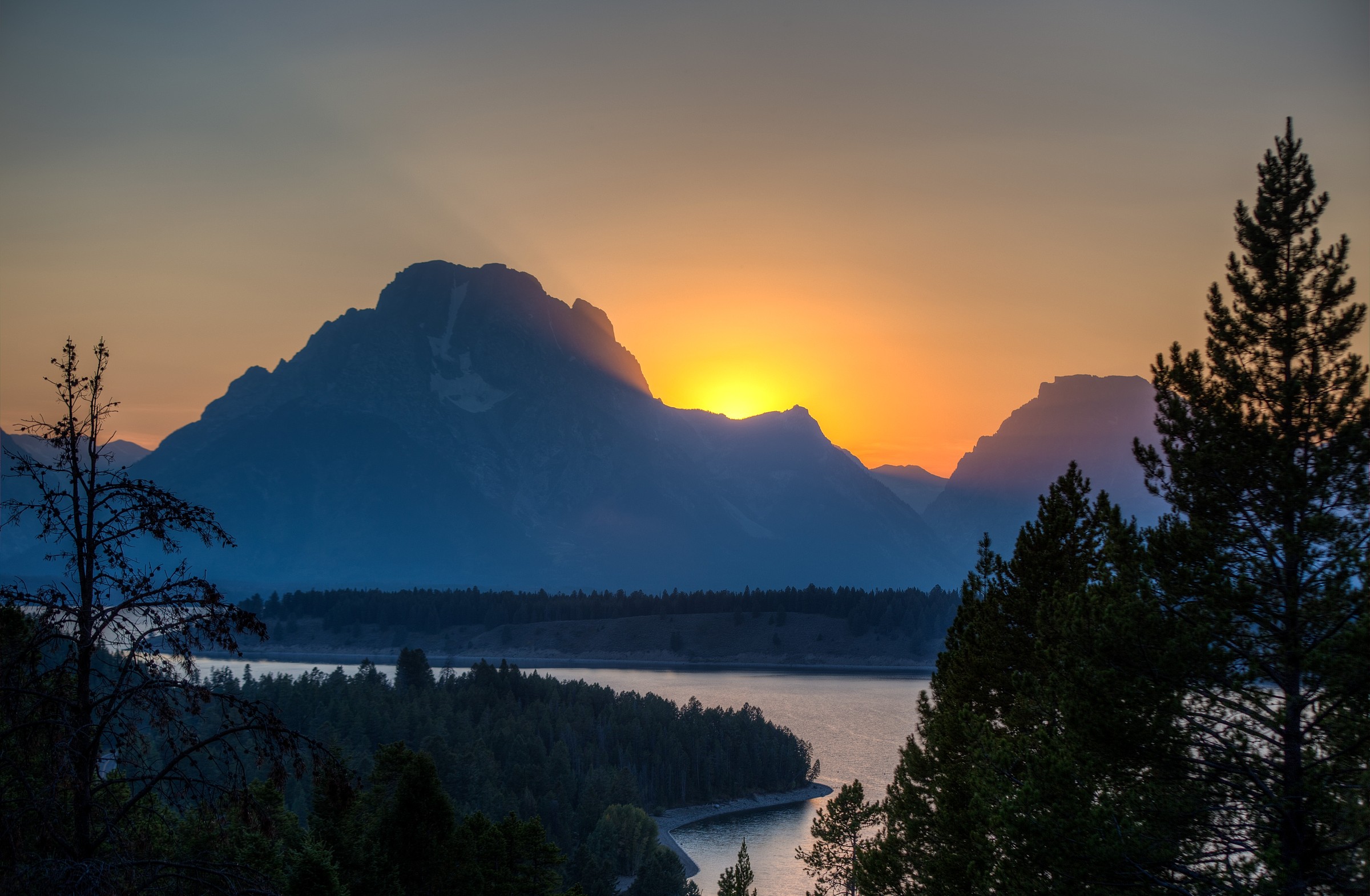 Jackson Lake Overlook Natural Atlas