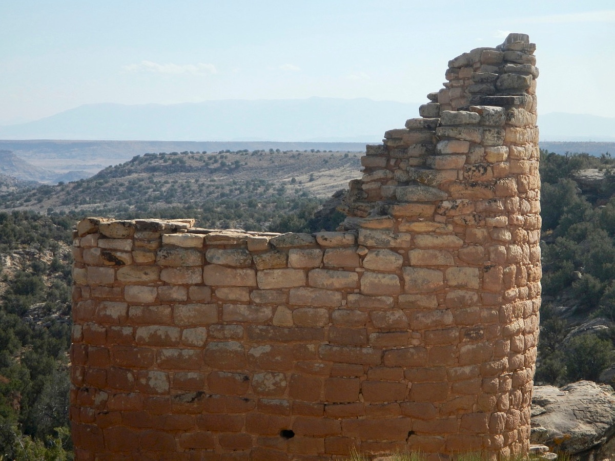 Horseshoe Tower Natural Atlas