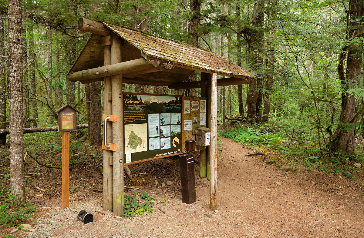 Trapper Creek Trailhead Natural Atlas